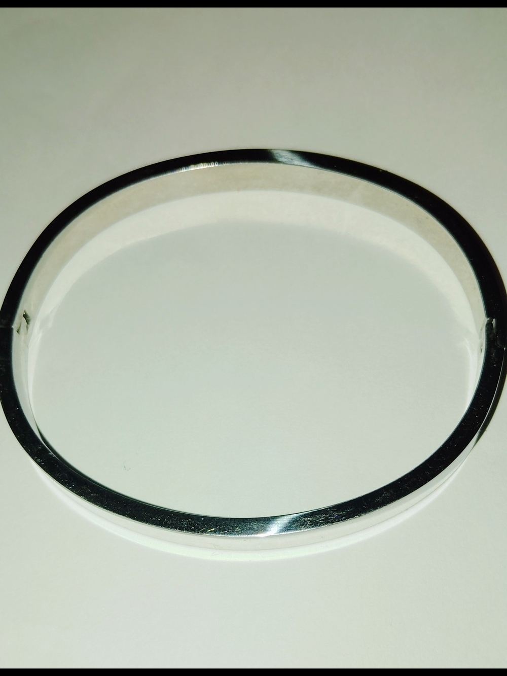 Source Unknown Silver Bangle with Pink Inlay - Picture 2 of 4